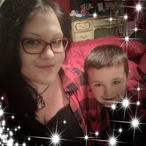 Meet your Posher, Lena